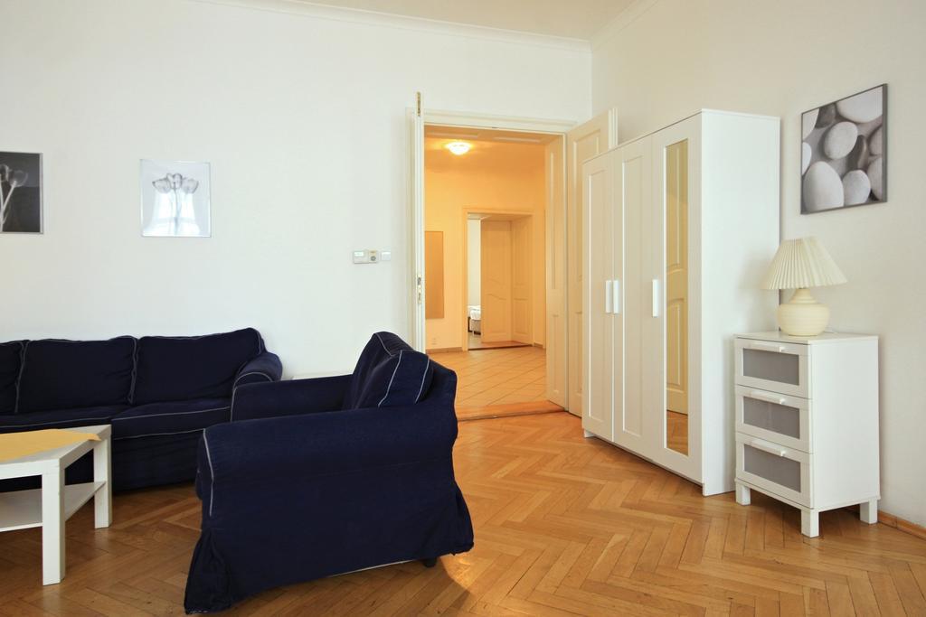 Quadrio Bedroom Central Apartment Prague Room photo